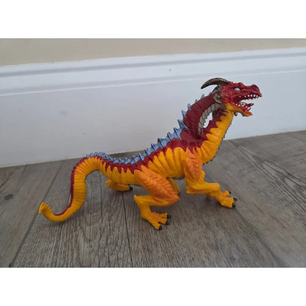 Safari Ltd. 2010 Three-Headed Fire Dragon‎